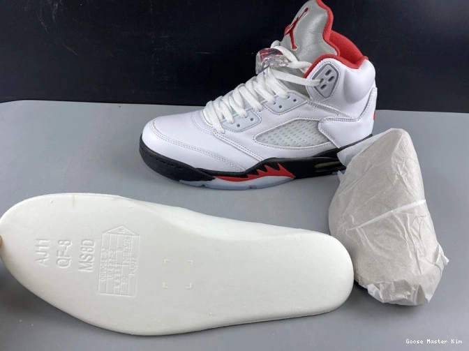 Retro Fire DA1911-102 5 Red Air Tongue Jordan Silver (2020) 0527